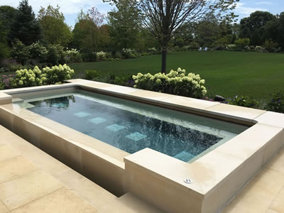 Negative Edge Spa W Auto Cover 2